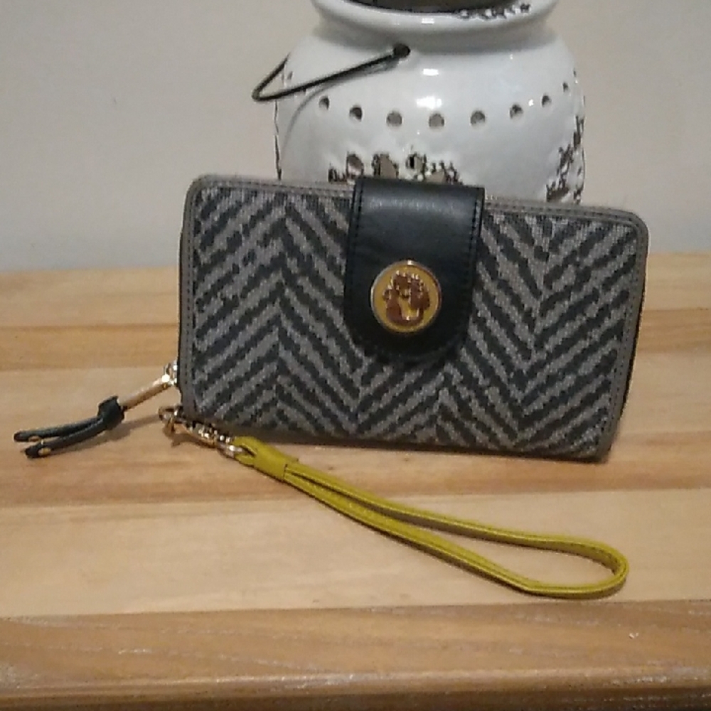 Spartina Daufuskie Island Wristlet Wallet